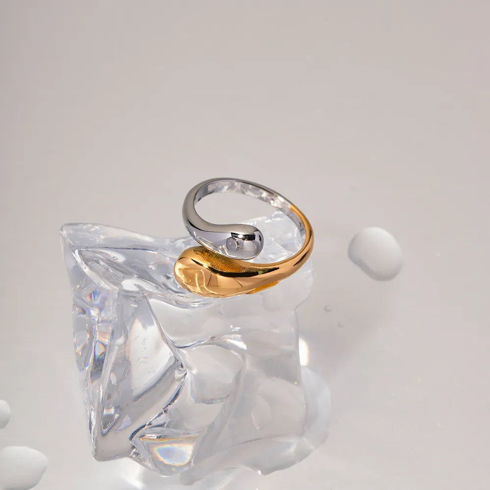 Youthway Anello a taglio incrociato regolabile in acciaio inossidabile placcato oro 18 carati per accessori di gioielli da donna