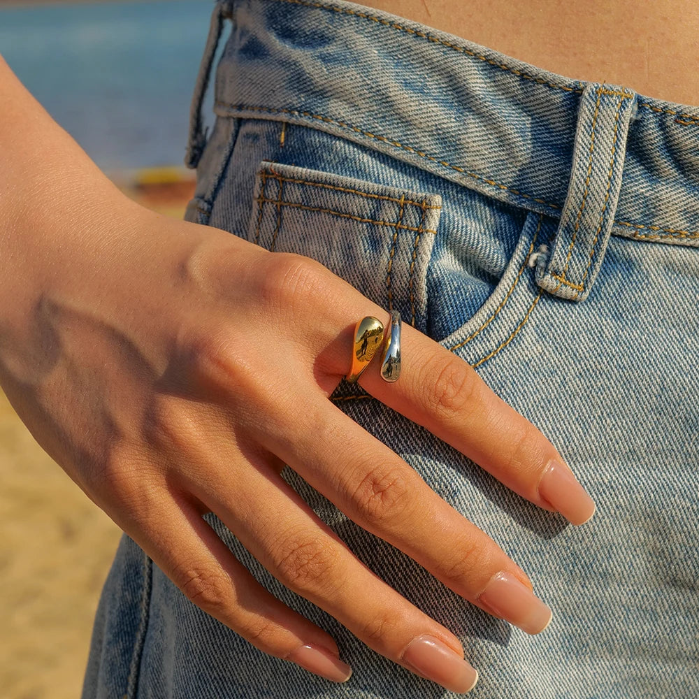 Youthway Anello a taglio incrociato regolabile in acciaio inossidabile placcato oro 18 carati per accessori di gioielli da donna